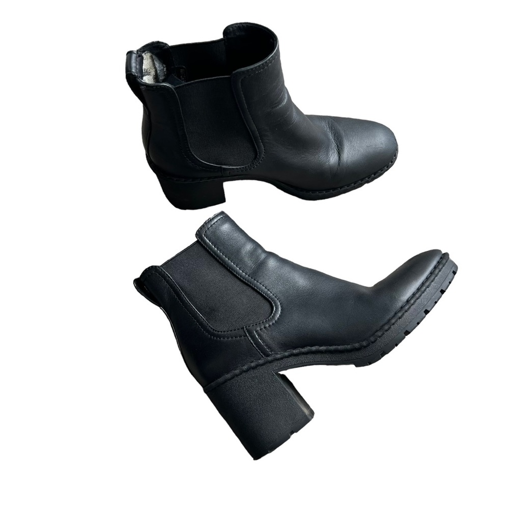 Vince. - Henderson Chelsea Lug Heeled Leather Combat Boot Sz 7.5
